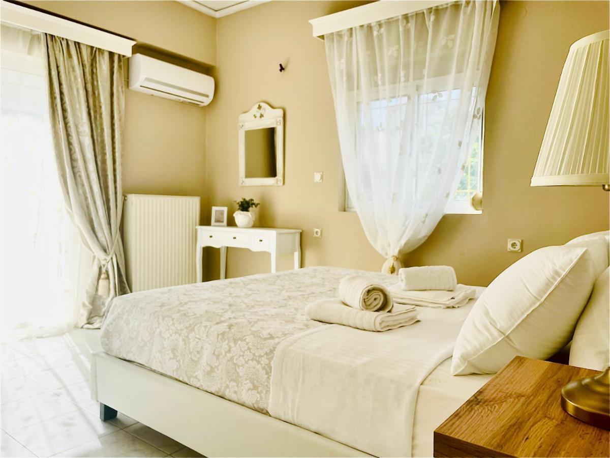 Christina_Apt La Canea Exterior foto